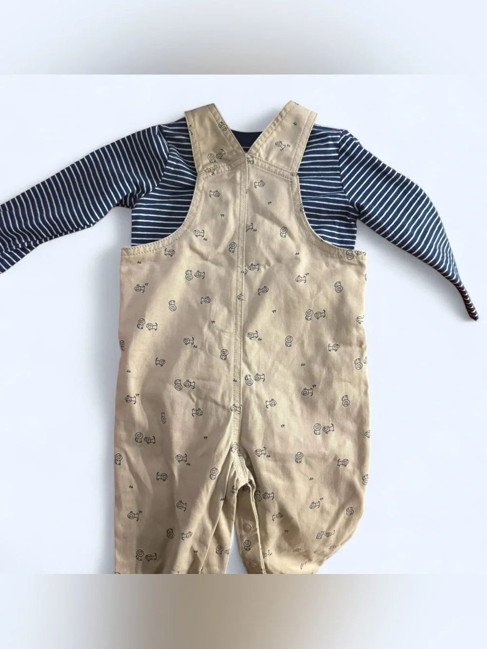 Carters soft beige